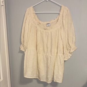 Old Navy Cream Blouse with Delicate Embroidery